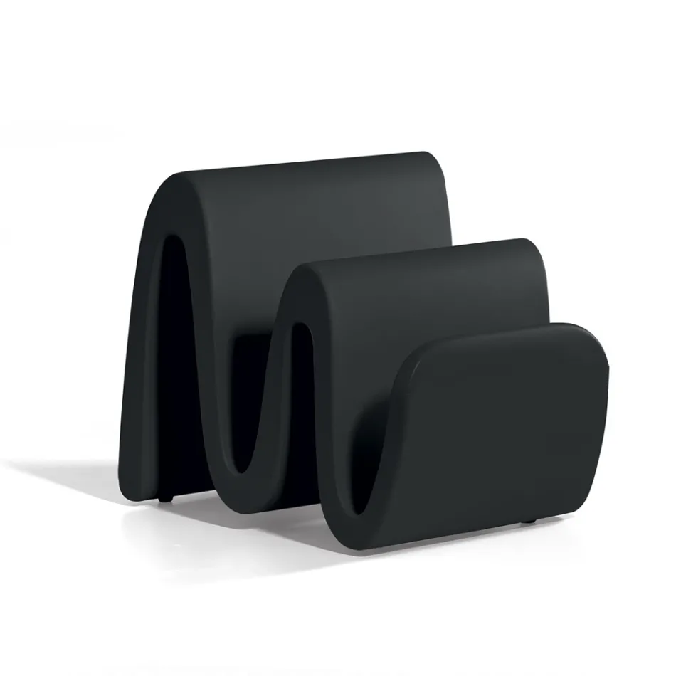 رف مجلات عصري من البولي إيثيلين الملون، صنع في إيطاليا - مونوز Viadurini