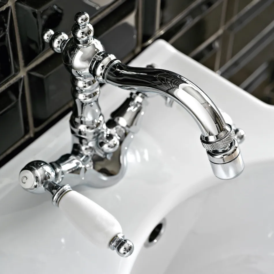 حنفية بيديه كلاسيكية بفتحة واحدة مع رافعات نحاسية مصنوعة يدويًا - نوريانا Viadurini