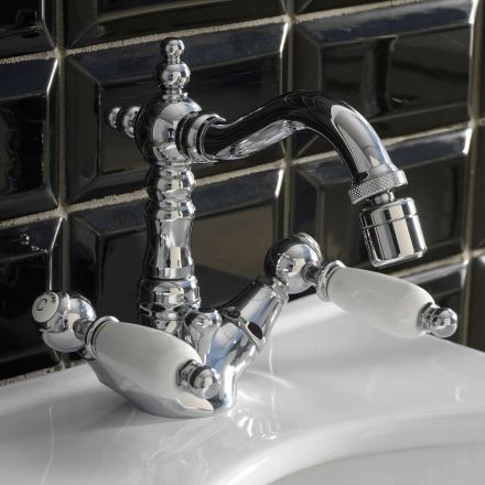 حنفية بيديه كلاسيكية بفتحة واحدة مع رافعات نحاسية مصنوعة يدويًا - نوريانا Viadurini