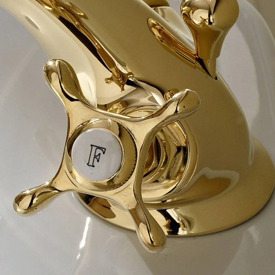 صنبور بيديه بفتحة واحدة من النحاس بمقابض فراشة كلاسيكية - فيوريتا Viadurini