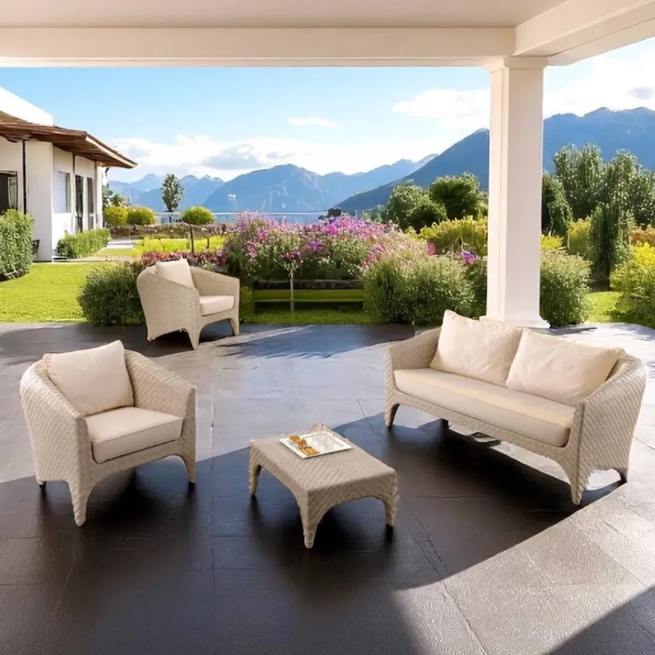 غرفة معيشة من البولي راتان من ماركة REHAU بتشطيبات مختلفة ووسائد بيضاء - مادنس Viadurini