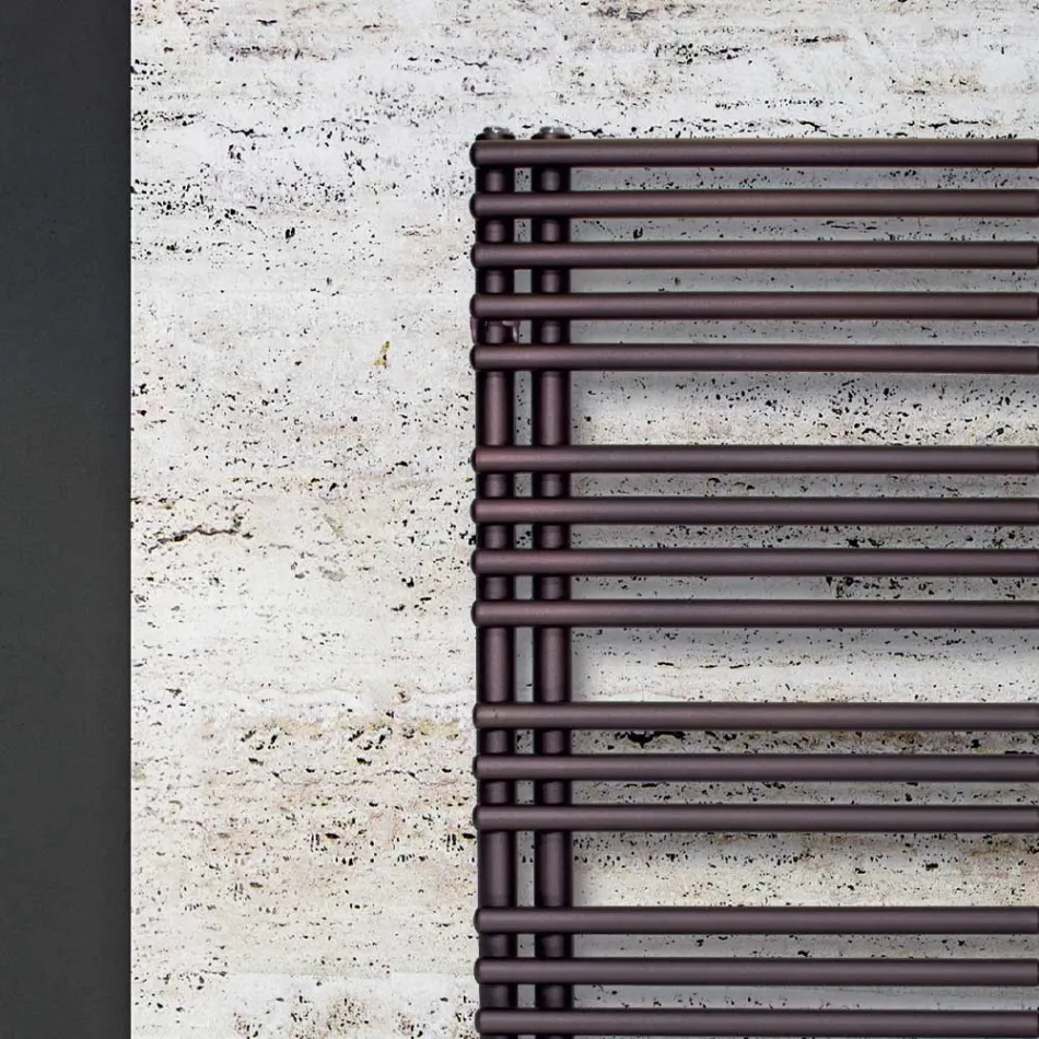 منشفة تدفئة مختلطة من الفولاذ الكربوني مصنوعة في إيطاليا - لون الكرز Viadurini