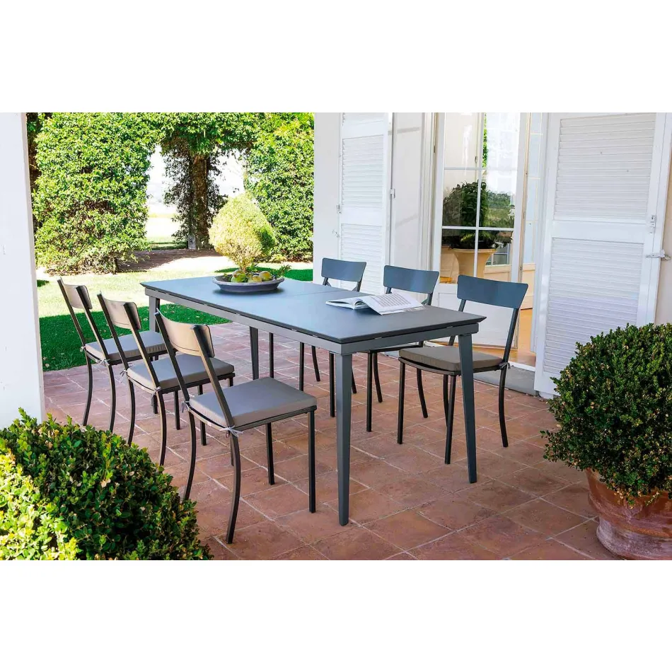 كرسي خارجي قابل للتكديس مصنوع من المعدن المطلي في إيطاليا، 4 قطع - تول Viadurini