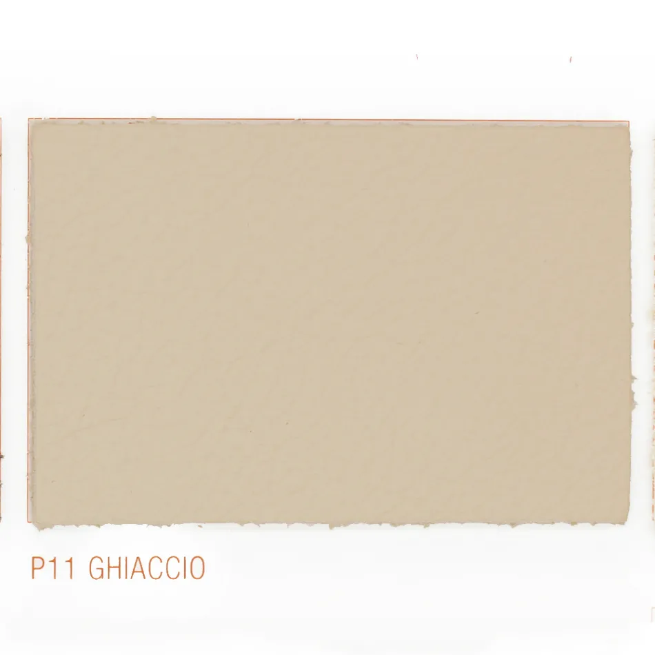 كرسي طعام مع مساند للذراعين من الجلد بلون الجليد، صنع في إيطاليا - ليان Viadurini