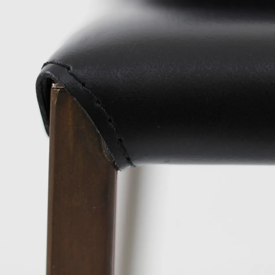 كرسي طعام بهيكل كورتن ومقعد جلدي، صنع في إيطاليا - أوريتا Viadurini