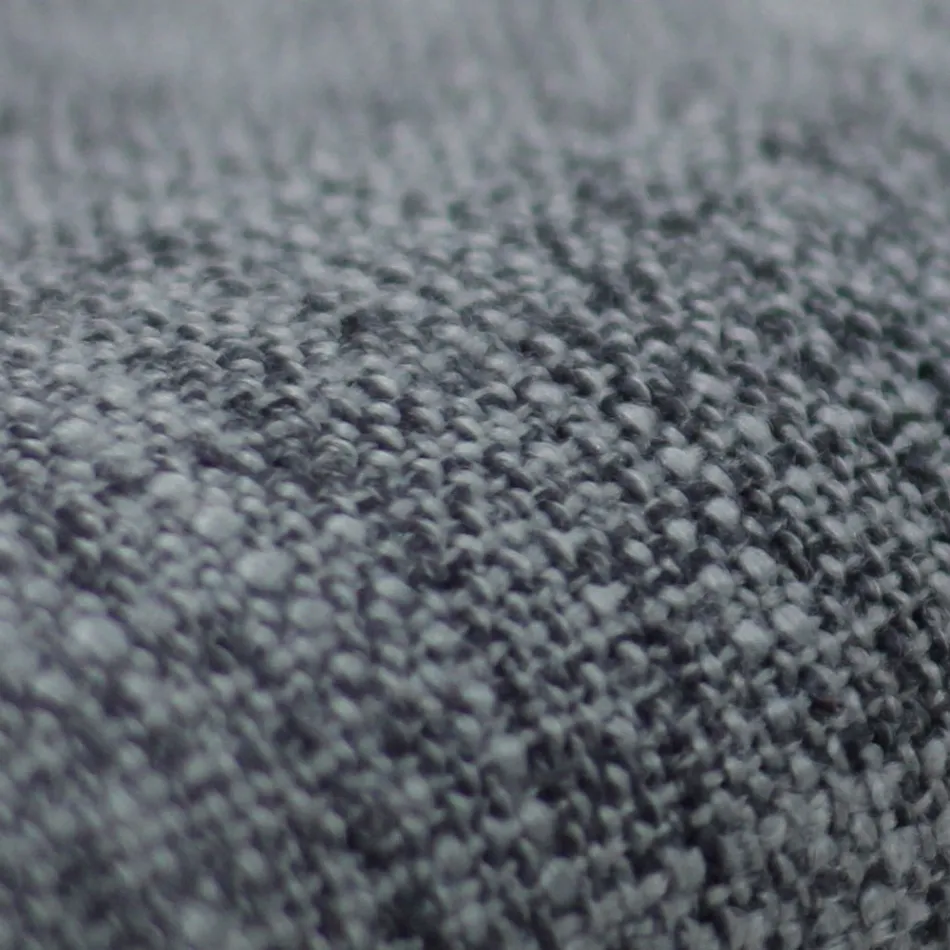 كرسي غرفة المعيشة مصنوع من القماش والورنيش، صنع في إيطاليا - أوراليا Viadurini