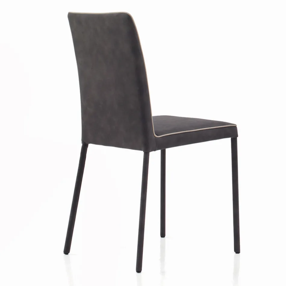 كرسي غرفة المعيشة مُنجّد ومُطلي بأرجل مصنوعة في إيطاليا - كاتانيا Viadurini