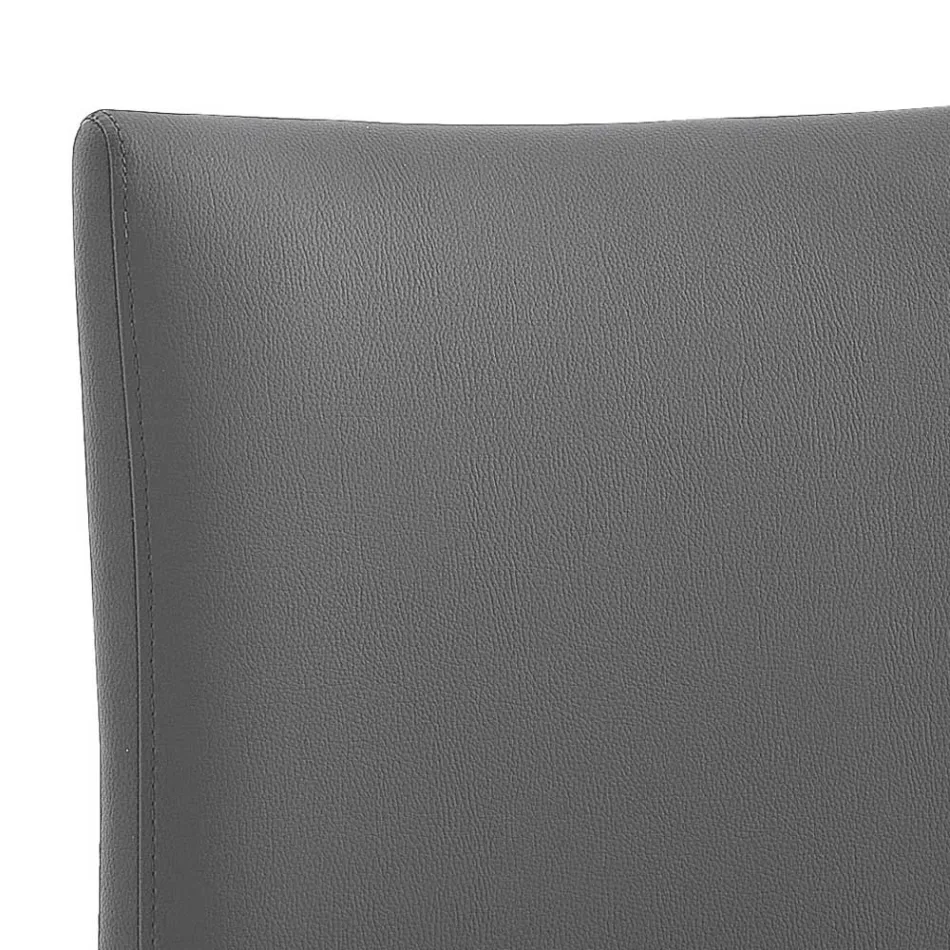 كرسي بتصميم عصري أنيق من الجلد الصناعي الملون لغرفة المعيشة - جرينجر Viadurini