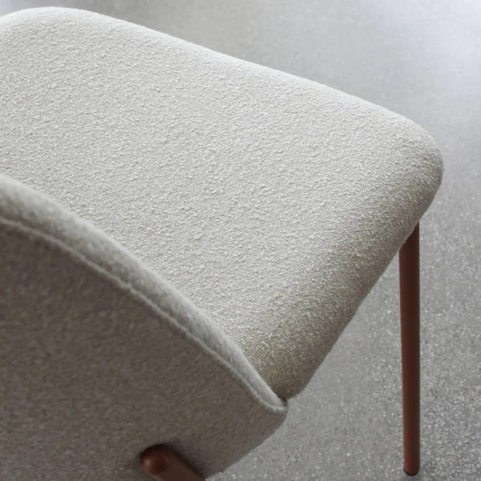 طقم من كرسيين لغرفة المعيشة مصنوعين من القماش والمعدن، صنع في إيطاليا - آيفي Viadurini