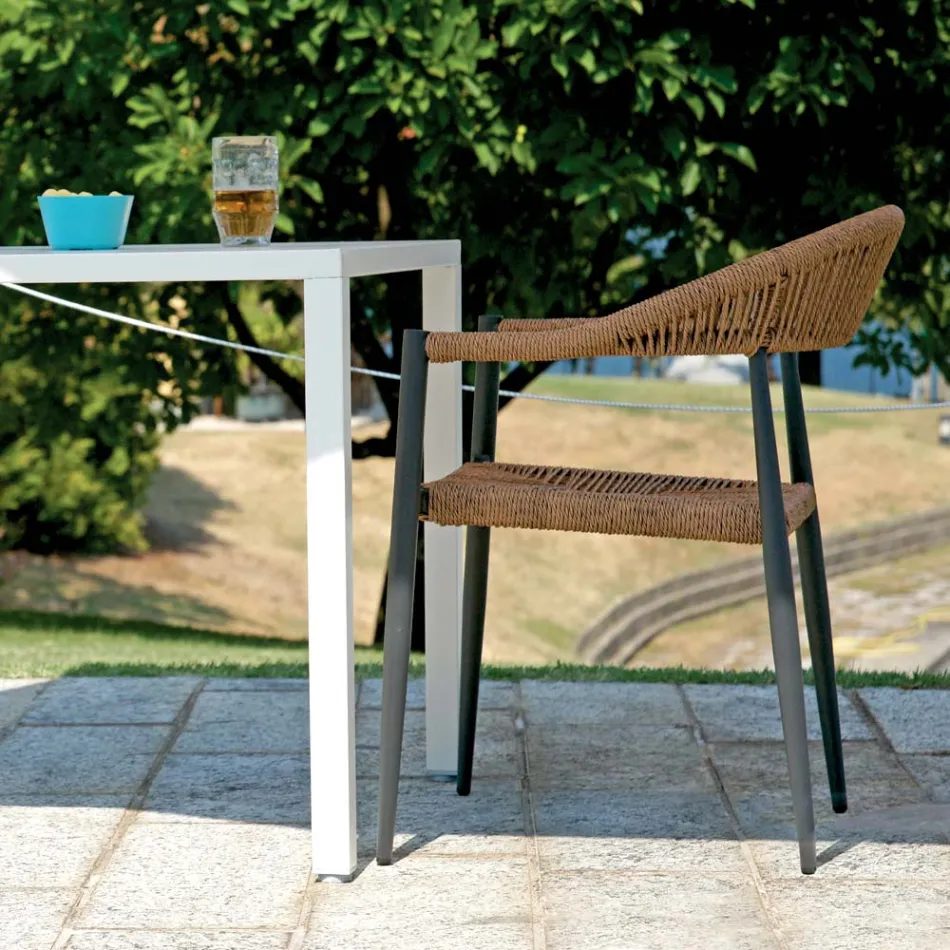 مجموعة من 4 كراسي بذراعين من الألومنيوم والخوص الملتوي - تافيرا Viadurini