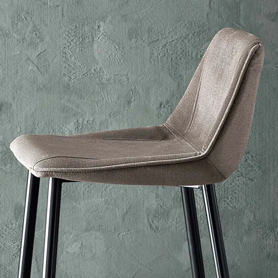 كرسي بأرجل معدنية ومقعد من القماش أحادي الهيكل، صنع في إيطاليا - هيناتا Viadurini