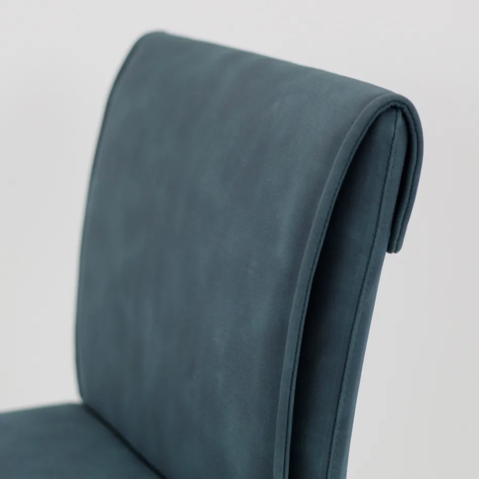 كرسي غرفة المعيشة مصنوع من الجلد الصناعي وهيكل من النيكل، صنع في إيطاليا - كليتو Viadurini