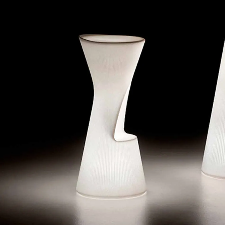 كرسي خارجي مضيء مصنوع من البولي إيثيلين مزود بإضاءة LED، صنع في إيطاليا - ديزموند Viadurini