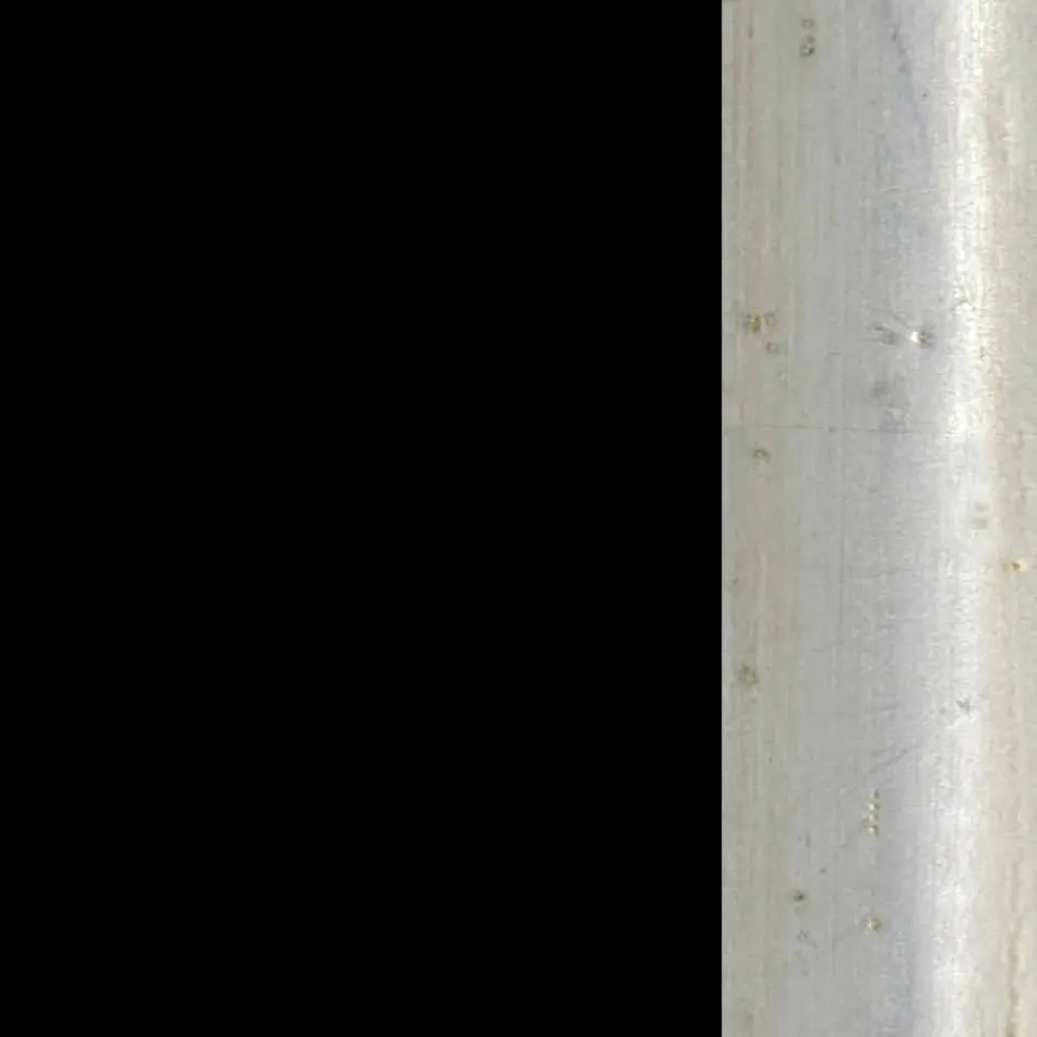 مرآة حائط خشبية حديثة مصنوعة يدويًا من كلاوديو بتصميم عصري Viadurini