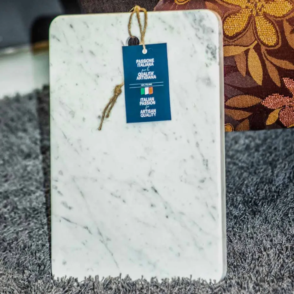 لوح تقطيع من رخام كارارا الأبيض بتصميم صنع في إيطاليا - ماشا Viadurini