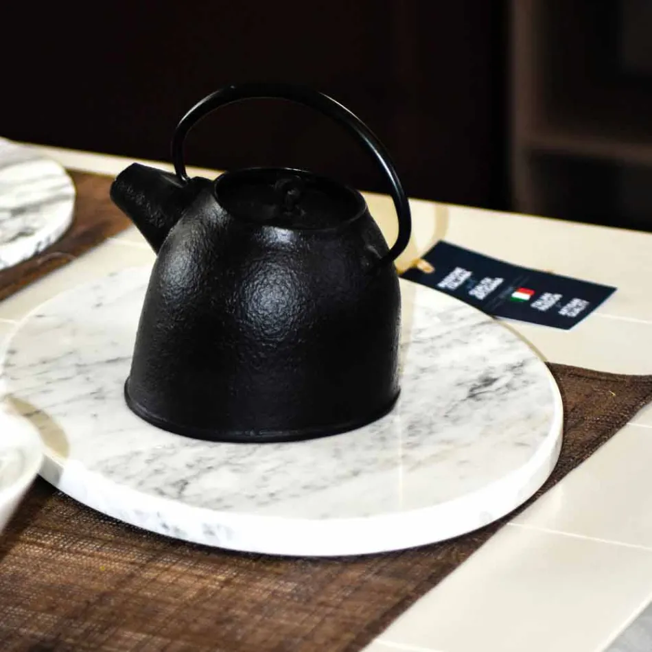 لوح تقطيع بيضاوي حديث من رخام كارارا الأبيض، صنع في إيطاليا - ماشا Viadurini