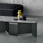 طاولة قهوة منخفضة لغرفة المعيشة، سطح سيراميك وأرجل من الزجاج المدخن، 3 أحجام - عشوائي Viadurini