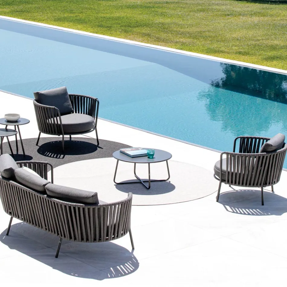 طاولة قهوة للحديقة مصنوعة من الفولاذ المجلفن في إيطاليا - بريين Viadurini