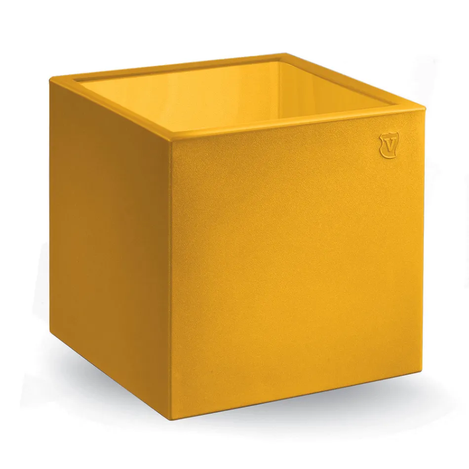 طاولة قهوة مربعة للحديقة مصنوعة من البولي إيثيلين الملون، صنعت في إيطاليا - نومي Viadurini