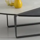 طاولة قهوة معدنية بيضاوية لغرفة المعيشة وسطح سيراميك ثنائي اللون - كوماكيو Viadurini