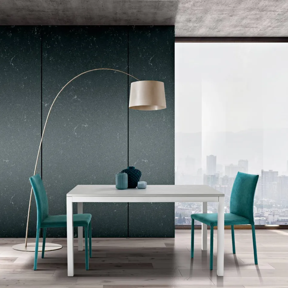 طاولة قابلة للتمديد بأرجل معدنية بيضاء وسطح من الميلامين - شايلا Viadurini