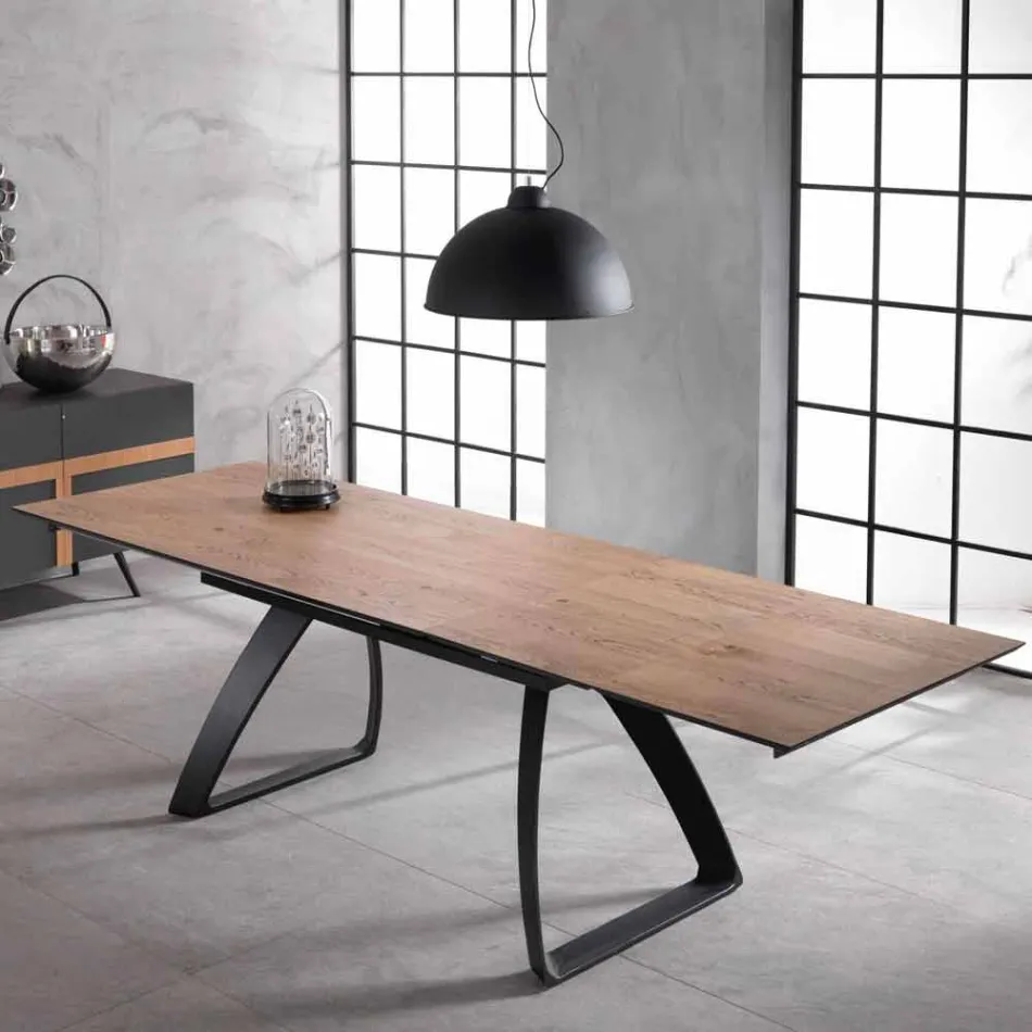 طاولة حديثة قابلة للتمديد بأرجل معدنية، فيلونجو Viadurini