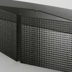 طاولة ذات سطح زجاجي مُشكَّل وقاعدة من الزجاج المُدمج والمعدن - Foglietto Viadurini