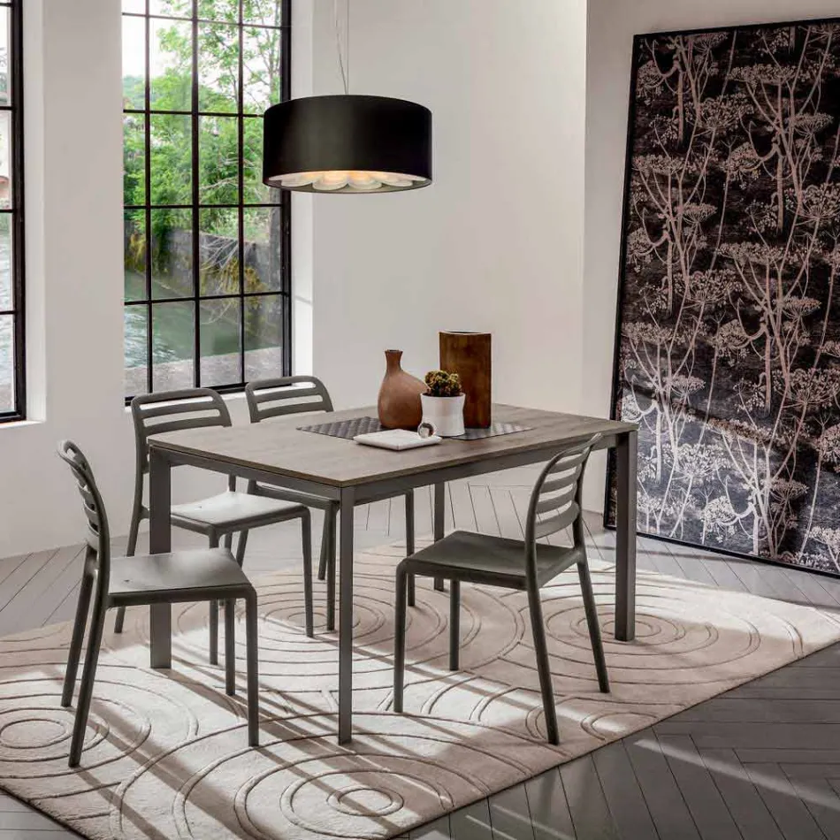 طاولة مطبخ بسطح من الميلامين وقاعدة معدنية، صنع في إيطاليا - سبيلا Viadurini