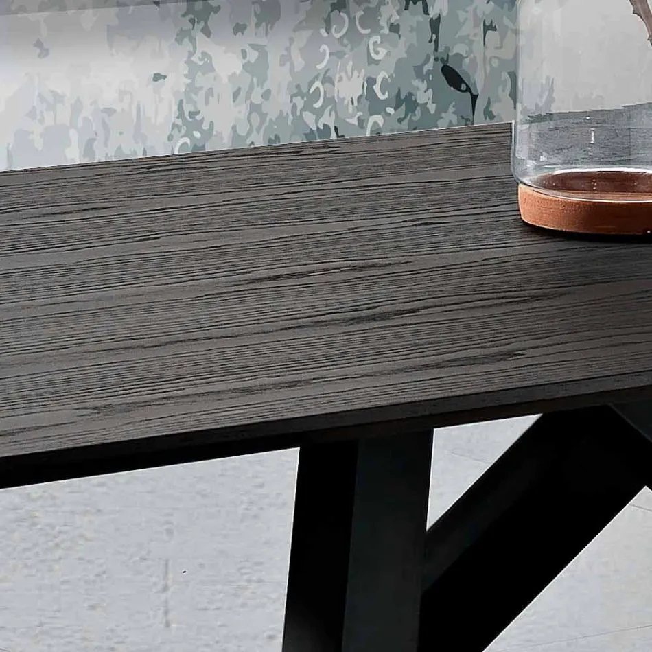 طاولة مطبخ مصنوعة من MDF والمعادن في إيطاليا، ويلمر Viadurini