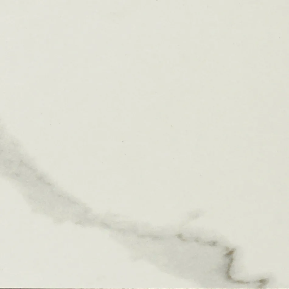 طاولة خارجية بقاعدة خشبية وسطح سيراميك كالاكاتا أورو - إنفينيتي Viadurini