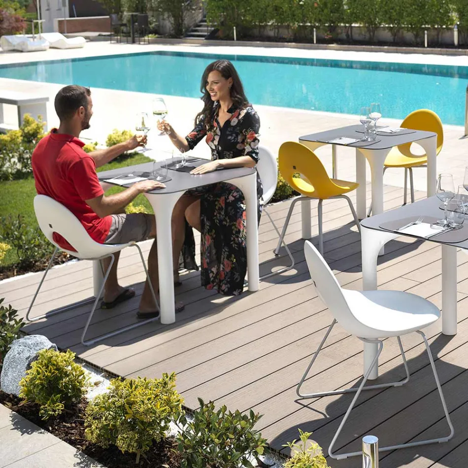 طاولة طعام HPL بأرجل من البولي إيثيلين، صنع في إيطاليا - جلين Viadurini