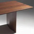 طاولة طعام من الخشب الرقائقي المكسو بقشرة من خشب الدردار المعالج حرارياً - حوض أسماك Viadurini