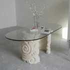Contemporary oval dining table and modern design crystal Aden Viadurini