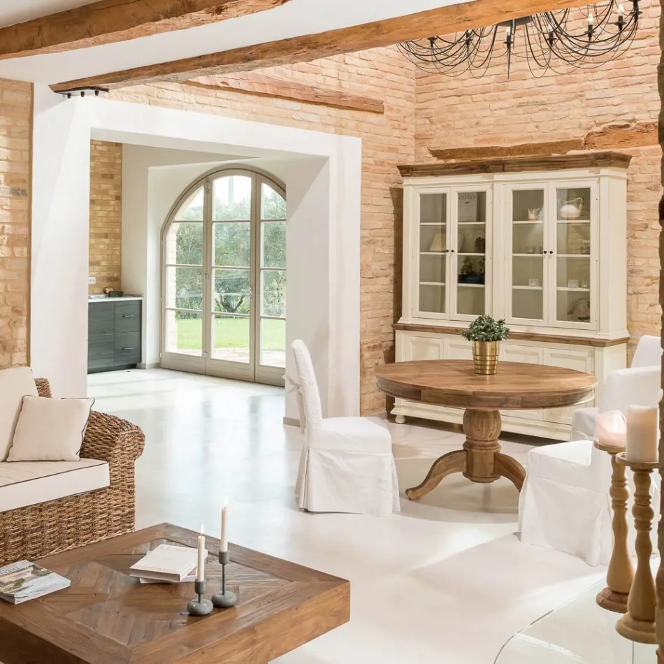 طاولة طعام مستديرة من الخشب الاستوائي المعاد تدويره مع قاعدة مركزية - منزلق Viadurini