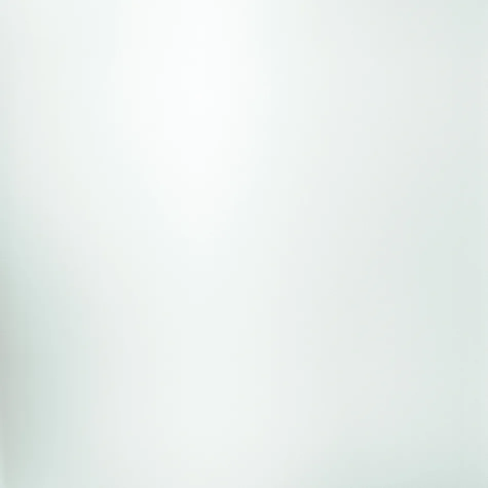 طاولة طعام مستديرة مصنوعة من زجاج شفاف للغاية أو مدخن، صنعت في إيطاليا - تومي Viadurini