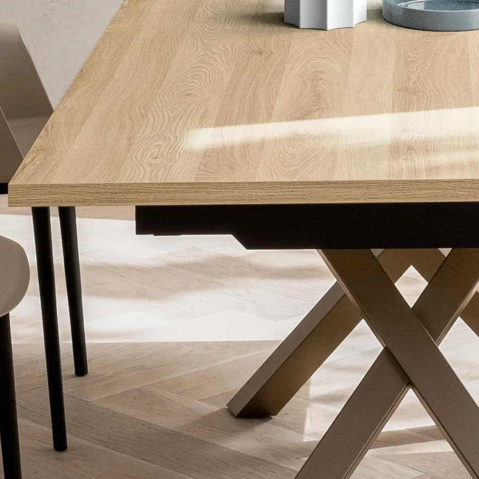 طاولة معيشة قابلة للتمديد 260 أو 300 سم مصنوعة من المعدن والـ HPL - بورجو Viadurini