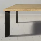 طاولة مصنوعة من خشب بلوط ماسيلاتو المعقود وأرجل معدنية، صنعت في إيطاليا - فيسينتي Viadurini