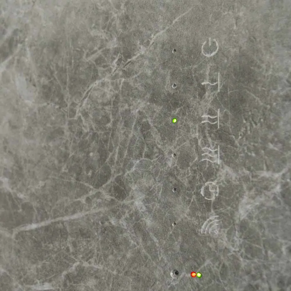 مدفأة كهربائية من الزجاج المقسّى مع لمسة نهائية من حجر جوني Viadurini