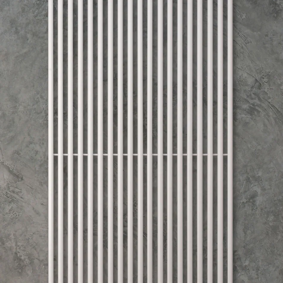 مشعاع هيدروليكي مع سلسلة من العناصر الرأسية المصنوعة في إيطاليا - كربون Viadurini