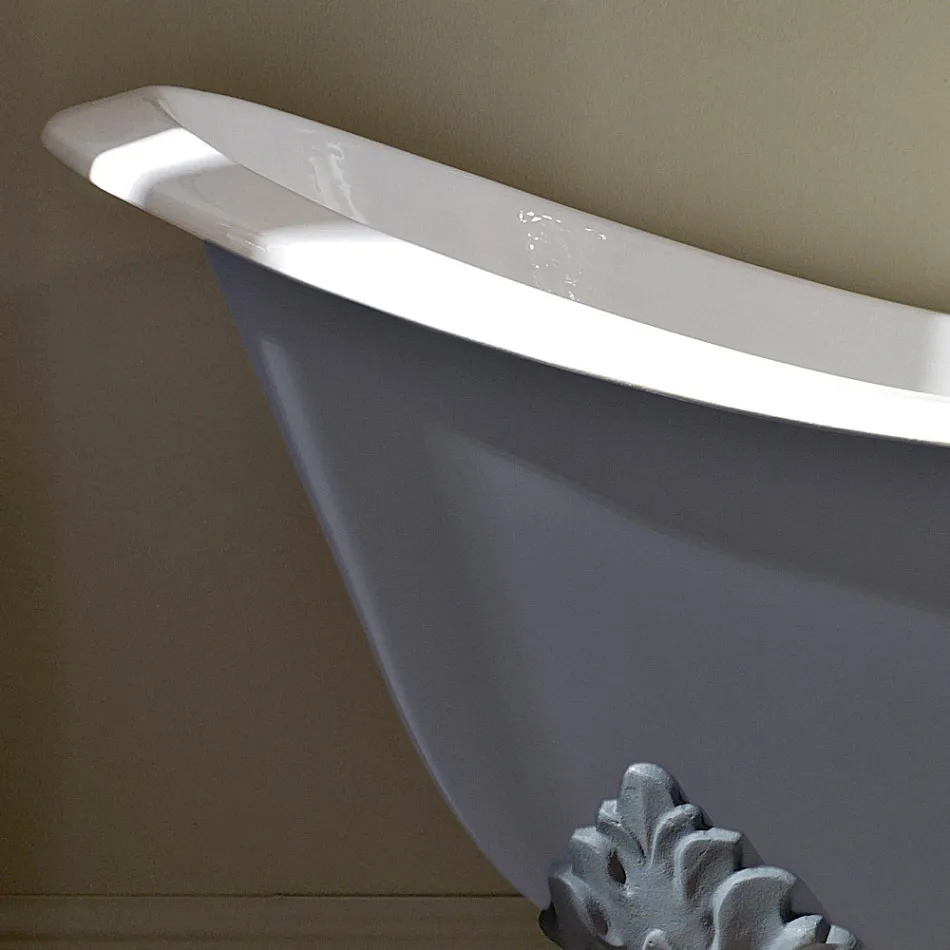 حوض استحمام عتيق قائم بذاته مع أرجل، مصنوع من الحديد الزهر - نادين Viadurini