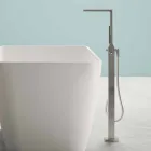 حمام مستقل بتصميم حديث باللون الأبيض اللامع أو غير اللامع - وجه Viadurini