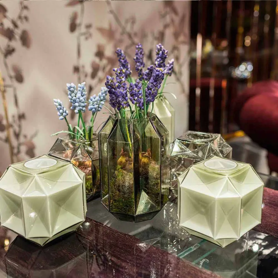 مزهرية داخلية من الزجاج المصقول مصنوعة يدويًا في إيطاليا - فلوك Viadurini