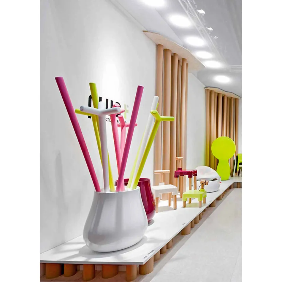 مزهرية بتصميم زخرفي من البولي إيثيلين، صنع في إيطاليا - مونيتا Viadurini