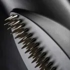 مزهرية مزخرفة من السيراميك الأسود غير اللامع، مصنوعة يدويًا في إيطاليا - المدينة المنورة Viadurini