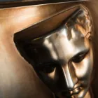 مزهرية مستطيلة حديثة من السيراميك الملون، مصنوعة يدويًا في إيطاليا - لوكاس Viadurini