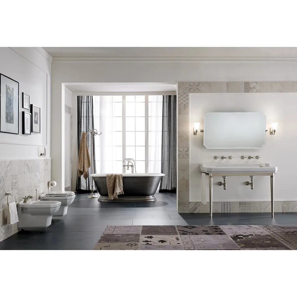 مزهرية خزفية بيضاء معلقة على الطراز الكلاسيكي، صنع في إيطاليا - نوسيكا Viadurini