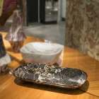 صينية أنيقة من رخام بورتورو مصنوعة في إيطاليا - إيثيري Viadurini