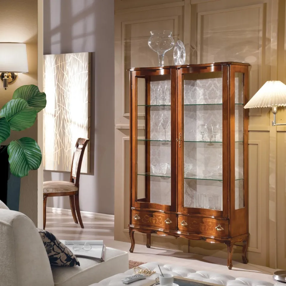 خزانة عرض خشبية على الطراز الكلاسيكي مع أبواب وأدراج مصنوعة في إيطاليا - فيرساي Viadurini